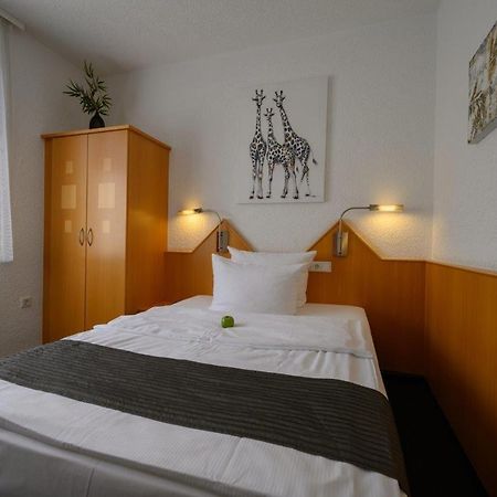 קייזרסלאוטרן Hotel Heymann מראה חיצוני תמונה