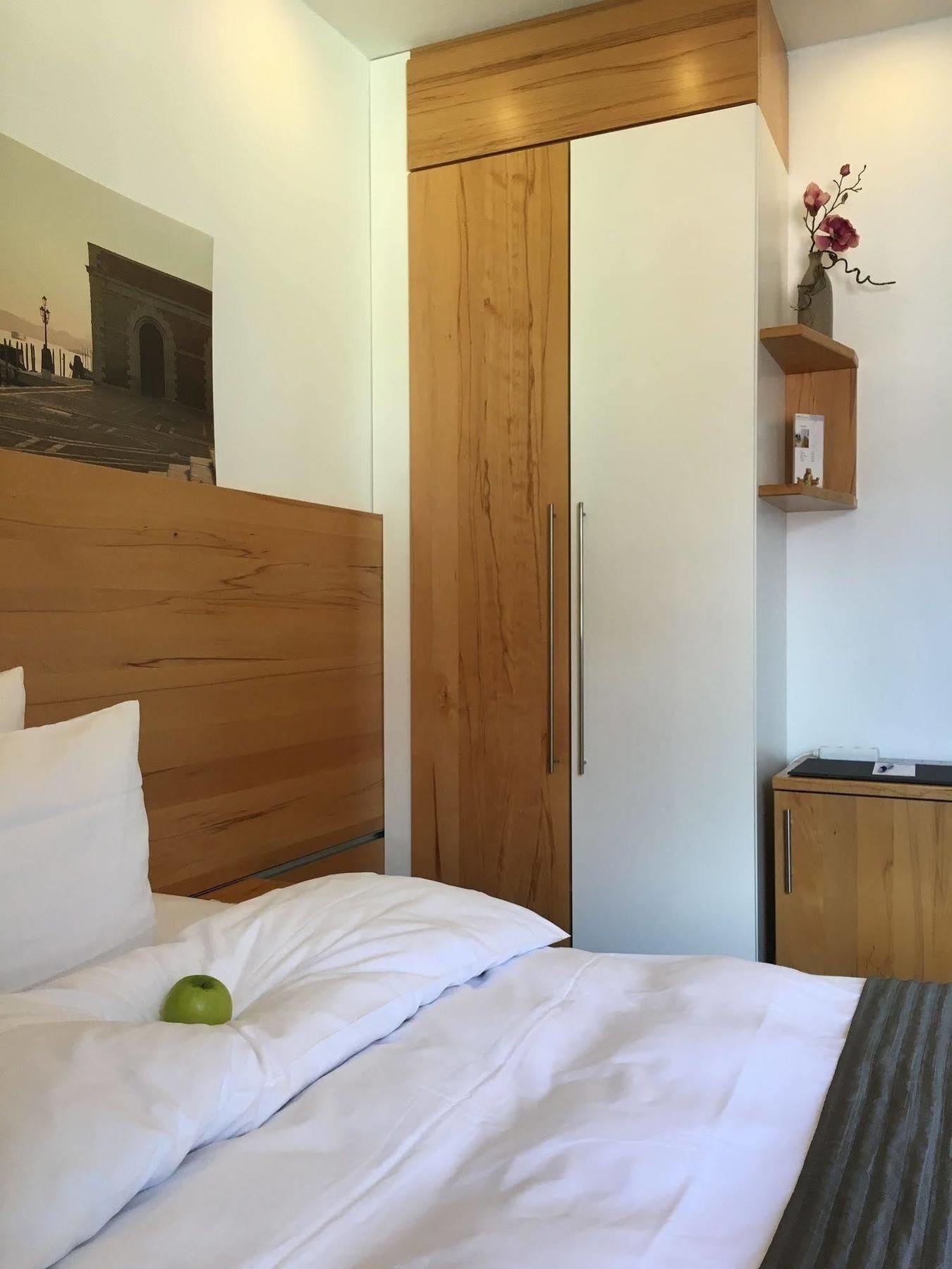 קייזרסלאוטרן Hotel Heymann מראה חיצוני תמונה